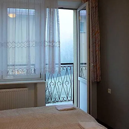 Ow Patryn Üdülőközpont *